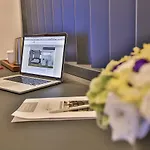 Ξενοδοχείο Business Life & Sisli