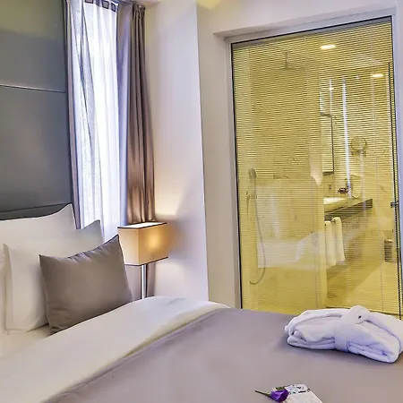 Business Life & Sisli ホテル 4*