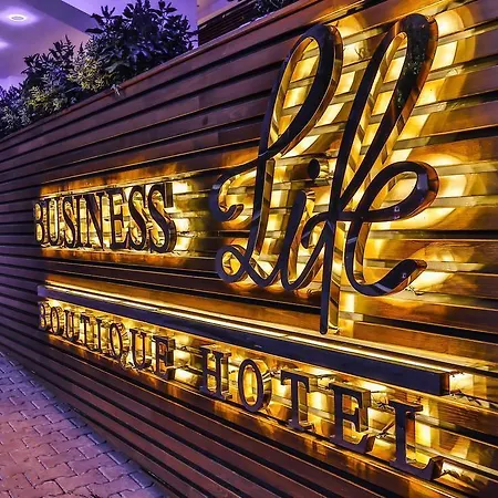 Business Life Hotel 4*