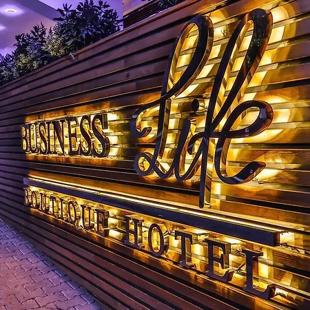 Business Life & Sisli فندق 4*