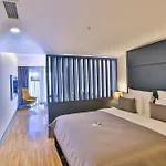 Hotel Business Life & Sisli 4*