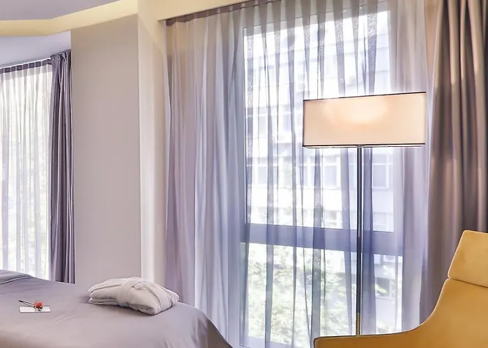 Business Life & Sisli Стамбул